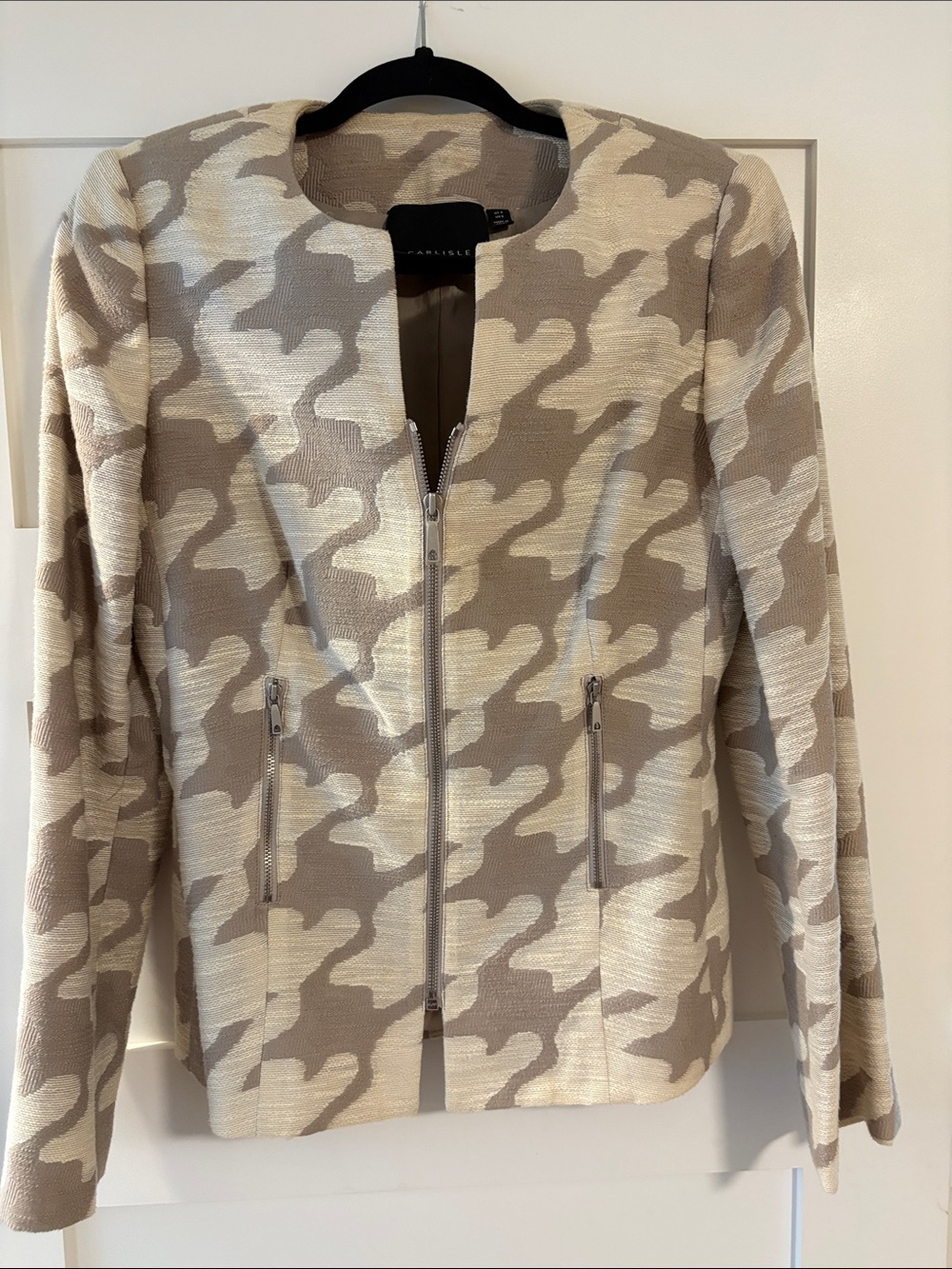 Carlisle Beige and Cream Camouflage Zip-Front Women's Jacket